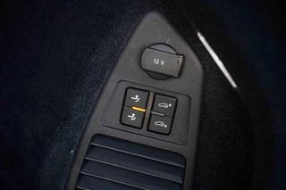 Volkswagen Touareg Volkswagen Touareg R 3.0 TSi eHybrid 4MOTION | Full Option | Panodak | Massage | Trekhaak | Black Style | 21 inch | - afbeelding nr 42