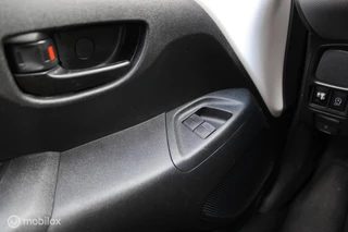 Peugeot 108 Peugeot 108 1.0 e-VTi Active, 5-Drs, Pdc, Airco, Elek ramen voor, Bluetooth, - afbeelding nr 31