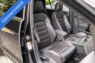 Volkswagen Golf Volkswagen Golf 2.0 TSI GTI Performance Pano Standkachel Vol - afbeelding nr 48