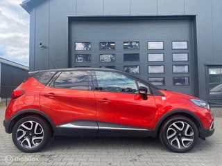 Renault Captur Renault Captur 0.9 TCe Helly Hansen / 5 deurs / 67DKM / NAP! - afbeelding nr 10