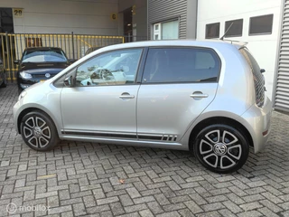 Volkswagen up! Volkswagen Up! 5-deurs 1.0 Beats PDC Camera Airco Cruise con - afbeelding nr 10