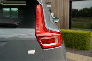 Volvo XC40 Volvo XC40 1.5 T5 Recharge Inscription - Dealer onderhouden - Panoramisch schuif/kanteldak - Stoel en stuurwielverwarming - Harman Kardon - Elektrisch verstelbare stoelen - Adaptieve cruise control i.c.m. BLIS - 360 graden camera - - afbeelding nr 44