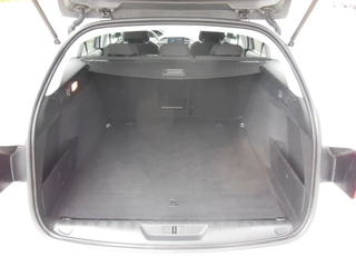 Peugeot 308 Peugeot 308 SW 1.2 PureTech Blue Lease Allure Staat in Hoogeveen - afbeelding nr 7