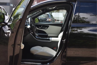 Mercedes-Benz C-Klasse Mercedes-Benz C-Klasse 200 AMG Line | NL-Auto | Open dak | HUD | 360 gr.camera | Trekhaak | Keyless | Mem.stoelen | Full LED | Vol - afbeelding nr 18