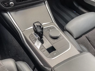 BMW 3 Serie BMW 3 Serie 330i 258PK Automaat High Executive M-Sport | HARMAN EN KARDON | AMBIENTE VERLICHTING | LEDER | CRUISE | - afbeelding nr 12