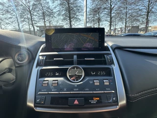 Lexus NX Panoramadak, Trekhaak, Navigatie  , All-in Rijklaarprijs - afbeelding nr 30