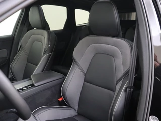 Volvo XC60 Volvo XC60 T6 Plus Black Edition | Trekhaak | 360° Camera | Panoramadak - afbeelding nr 15