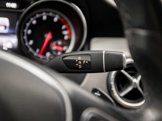 Mercedes-Benz CLA Mercedes-Benz CLA Shooting Brake 180 AMG Sport Automaat (GROOT NAVI, LEDER, CAMERA, GETINT GLAS, STOELVERWARMING, PORTSTOELEN, PARKEERSENSOREN, CRUISE, ZWART HEMEL, NIEUWE APK, NIEUWSTAAT) - afbeelding nr 22