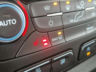 Ford Transit Connect Ford Transit Connect 1.5 EcoBlue L2 Limited | Zeer veel opties! oa aut.airco | Adapt cruise | Camera | Blindspot | Trekhaak| BeschermingLaadruimte - afbeelding nr 14