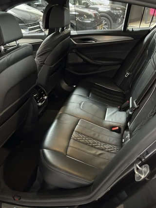 BMW 5 Serie BMW 5-Serie 530i High Executive Edition | Navi | M | LED | Pano | Leder | ACC | Camera | Harman Kardon | Head-up | Keyless | Org. NLD. | - afbeelding nr 61