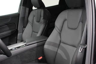 Volvo XC60 Volvo XC60 2.0 T6 Plug-in hybrid AWD Plus Dark | DEMO ! | Volvo XC60 2.0 Recharge T6 AWD Plus Dark | Nieuw ! | Leder | Navigatie | Google | Harman Kardon | Panorama dak | Lichtmetalen Velgen 19