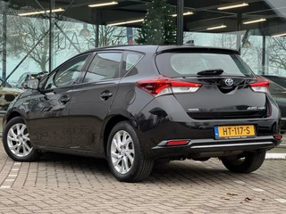 Toyota Auris Toyota Auris 1.8 Hybrid Aspiration 2015 Lijn assist - afbeelding nr 16