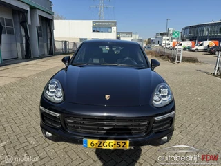Porsche Cayenne Porsche Cayenne 3.0 S E-Hybrid/CARPLAY/NAP/MARGE/FULL OPTION - afbeelding nr 2