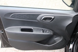 Hyundai i10 Hyundai i10 1.0 Comfort 5-zits Carplay/Airco 
