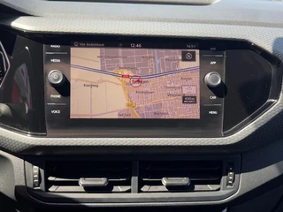 Volkswagen T-Cross Volkswagen T-Cross 1.0 TSI AUT. R-LINE LED NAVI CARPLAY DIGITALE SCHERM AIRCO LMV P - afbeelding nr 7