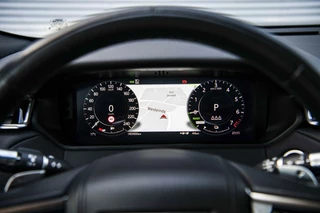 Land Rover Range Rover Velar Land Rover Range Rover Velar 2.0 P400e SE Hybride | Panodak | Massage | Meridian 3D | Trekhaak | 20 inch | - afbeelding nr 42