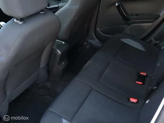 Peugeot 2008 Peugeot 2008 1.2 PT 110 PK Navigatie DonkerGlas DAB Parkeersensor - afbeelding nr 17