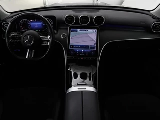Mercedes-Benz C-Klasse Mercedes-Benz C-klasse 300e AMG Night | Adaptive cruise |  Stoelverwarming | Trekhaak | Carplay | Camera | Sfeerverlichting | Full LED - afbeelding nr 9