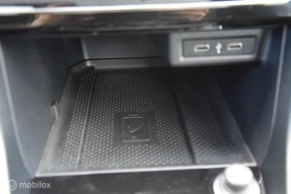 Volkswagen T-Cross Volkswagen T-Cross 1.0 TSI Life Apple carplay ACC PDC - afbeelding nr 22