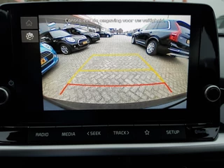 Kia Picanto Kia Picanto 1.0 DPi Automaat DynamicLine | Navigatie | Airco | Camera | DAB | Lichtmetalen velgen | Bluetooth - afbeelding nr 17
