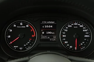 Audi Q2 Audi Q2 35 TFSI Sport | Trekhaak | Camera | Navigatie |  Sportstoelen | Climate control | PDC | Cruise control | Bluetooth - afbeelding nr 26