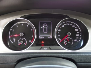 Volkswagen Golf NAVI / CLIMA / PDC / BLUETOOTH / CRUISE / DAB+ / NL-AUTO - afbeelding nr 23