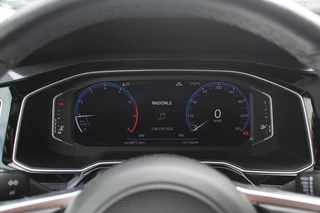 Volkswagen Polo Volkswagen Polo 1.0 TSI Highline 3x R-line / Full option! / Panoramadak / Camera / Virtual Cockpit / Keyless / 17'' / Dynaudio / Winterpakket / LED Koplampen / Navigatie / DAB / ACC - afbeelding nr 19
