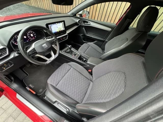 SEAT Leon Seat Leon 1.5 TSI FR Launch Edition | LED | Stoelverwarming | Navigatiesysteem | Adaptive cruise control | Apple CarPlay | 18 inch lichtmetalen velgen | Achteruitrijcamera | Trehaak uitklapbaar | Parkeersensoren voor en achter - afbeelding nr 7