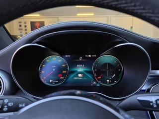 Mercedes-Benz GLC Mercedes-Benz GLC-klasse 300e 4MATIC Premium Plus / LUCHTVERING / PANORAMADAK / ALARMKLASSE 5 / TREKHAAK ELEKTRISCH / AMG-LINE ! - afbeelding nr 33