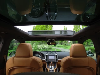 Porsche Cayenne Porsche Cayenne 3.0 S E-Hybrid 333PK PDK Sport Design / 2015 / LED *NAP* - afbeelding nr 51