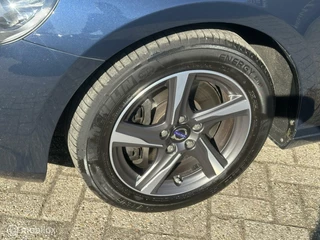 Volvo V40 Volvo V40 D4|Navigatie|Bluetooth|Parkeersensoren|Digitaal instrumentenpaneel - afbeelding nr 40