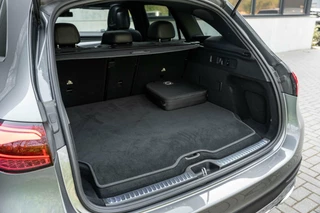 Mercedes-Benz GLC Mercedes GLC-klasse 300e 4MATIC AMG 360c Burmester Pano HuD - afbeelding nr 56