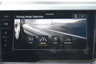 Volkswagen Polo | Nieuwstaat | Open dak | Virtual cockpit | Camera | Keyless | Carplay | Stoelverw | IQ Light - afbeelding nr 21