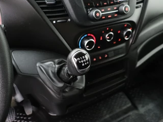 Iveco Daily | Airco | 3-Persoons | 750Kg Laadklep - afbeelding nr 16