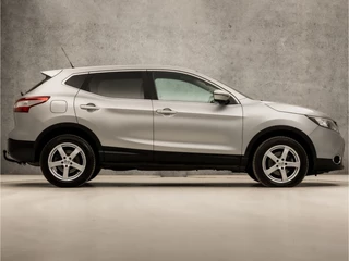 Nissan QASHQAI (NAVIGATIE, CLIMATE, 360 CAMERA, GETINT GLAS, TREKHAAK, SPORTSTOELEN, PARKEERSENSOREN, CRUISE, NIEUWE APK, NIEUWSTAAT) - afbeelding nr 4