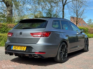 SEAT Leon Seat Leon ST 2.0 TSI Cupra 290PK  PANO/STLVW/PDC/NAVI - afbeelding nr 19