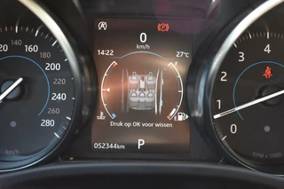 Jaguar XE Jaguar XE 2.0t R-Sport AUT | Elek. stoel | Camera | 200 PK | - afbeelding nr 11