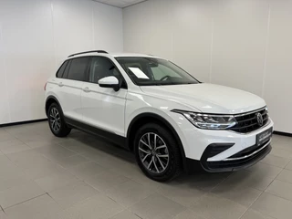 Volkswagen Tiguan Volkswagen Tiguan 1.5 TSI Life Business / 150PK / NAVI / STOEL-STUURVERW. / PDC / 1800KG TREKG. - afbeelding nr 36