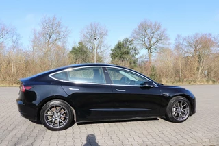 Tesla Model 3 Tesla Model 3 Long Range AWD 75 kWh dual motor autopilot panodak memoryseats met stoelverwarming v+a dab - afbeelding nr 11