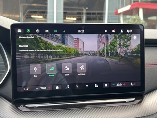 Škoda Octavia Škoda Octavia 2.0 TSI RS 265PK PANO-DAK/TREKHAAK/CAMERA/STOELVER/STUURVERW - afbeelding nr 28