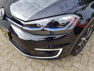 Volkswagen e-Golf Volkswagen e-Golf Automaat 136pk  | Navigatie | Climate Control | Virtuele Cockpit | Camera | Keyless | Stoelverwarming | Parkeer Sensoren | Cruise Control Adaptive | Lichtmetalen velgen 17