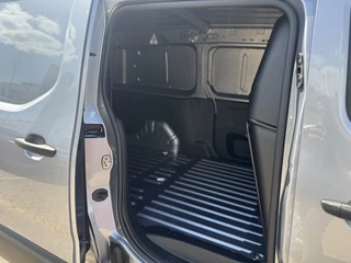 Opel Combo Opel Combo 1.5D L2H1 | 131PK | Navigatie | 3-Zits | NIEUW - afbeelding nr 14