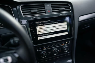 Volkswagen Golf Volkswagen Golf 1.0 TSI Panorama LED Digi NAP - afbeelding nr 28