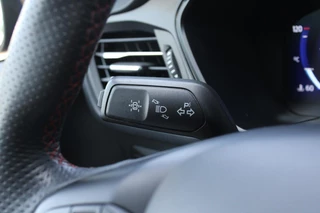 Ford Kuga Ford Kuga 2.5 PHEV ST-Line X |  Trekhaak | Panoramadak | elektrische achterklep | Adaprive Cruise control | dodehoeksensoren | camera | head up display | adaptive LED - afbeelding nr 26