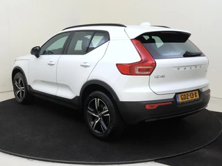 Volvo XC40 Volvo XC40 B4 Plus Dark | Trekhaak | Harman/Kardon | - afbeelding nr 4