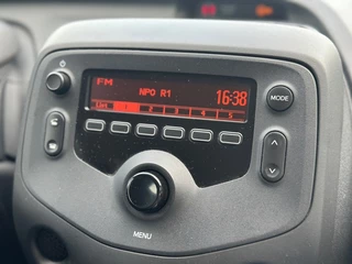 Toyota Aygo Toyota Aygo 1.0 VVT-I 5-drs x-fun '' Airco - Elektrische ramen - CPV '' - afbeelding nr 20