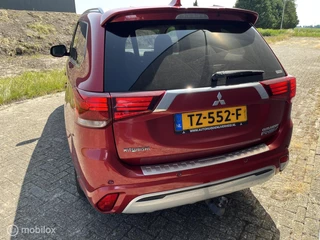 Mitsubishi Outlander Mitsubishi Outlander 2.4 PHEV Intense+ trekhaak allseason banden - afbeelding nr 4
