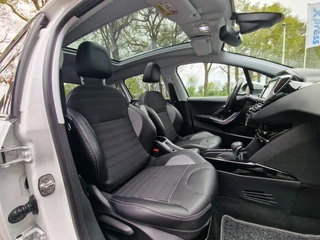 Peugeot 2008 Peugeot 2008 1.2 PureTech Allure|automaat|Pano|Trekhaak|Parelmoer|Cruise|Carplay| - afbeelding nr 11