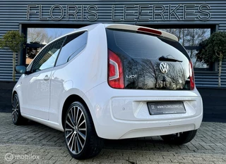 Volkswagen up! Volkswagen Up! 1.0 | Leer | Pano Dak | Cruise | Stoelverwarming - afbeelding nr 18