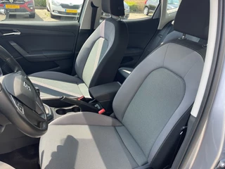 SEAT Arona SEAT Arona 1.0 TSI Style, Nav, Camera, Carplay, Stoelverwarming - afbeelding nr 12